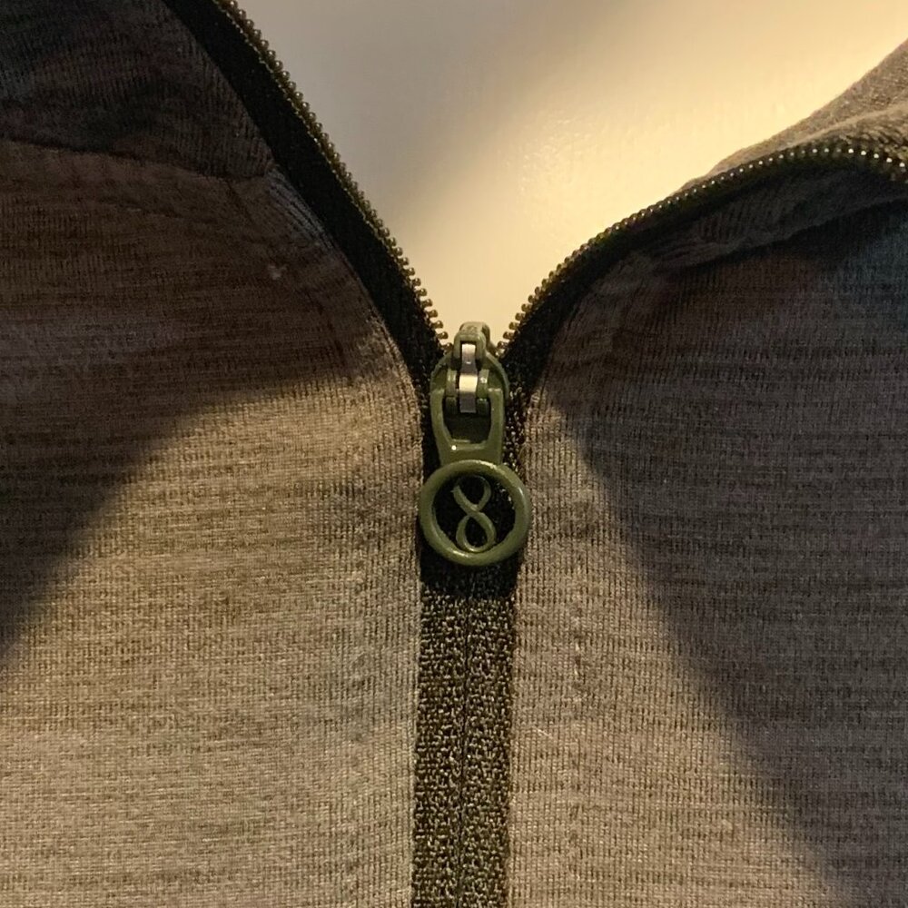 EUC LAYER 8 Qwick Dry Women's 1/4 Zip Pullover XL Light Olive (Almost Gray) - Picture 7 of 15